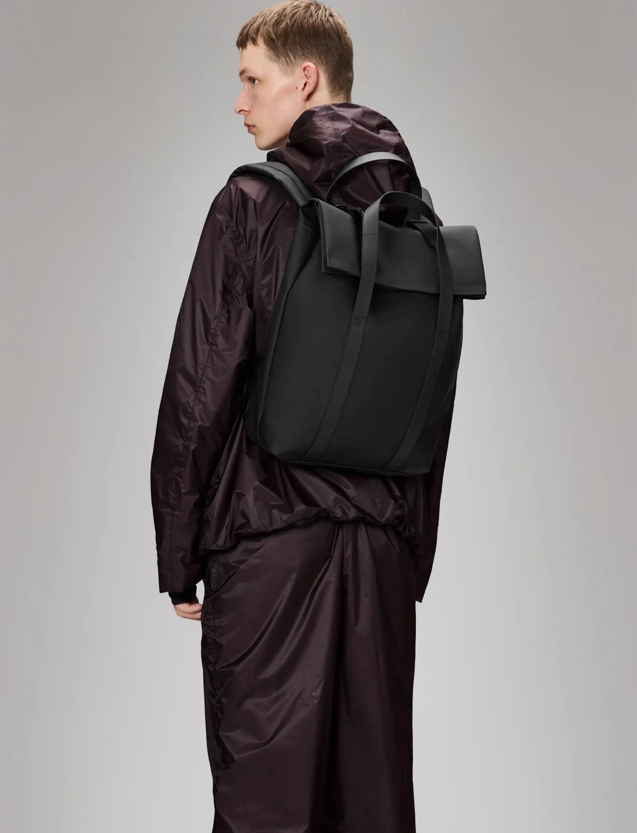 Rains 2 Way Tote Backpack W3, One Size, Black, Tasker > Rygsække, Herre