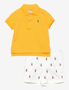Mesh Polo Shirt & Chino Short Set - gładki t-shirt z krótkimi rękawami - yellowfin