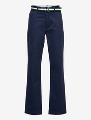Belted Slim Fit Stretch Twill Pant - NEWPORT NAVY