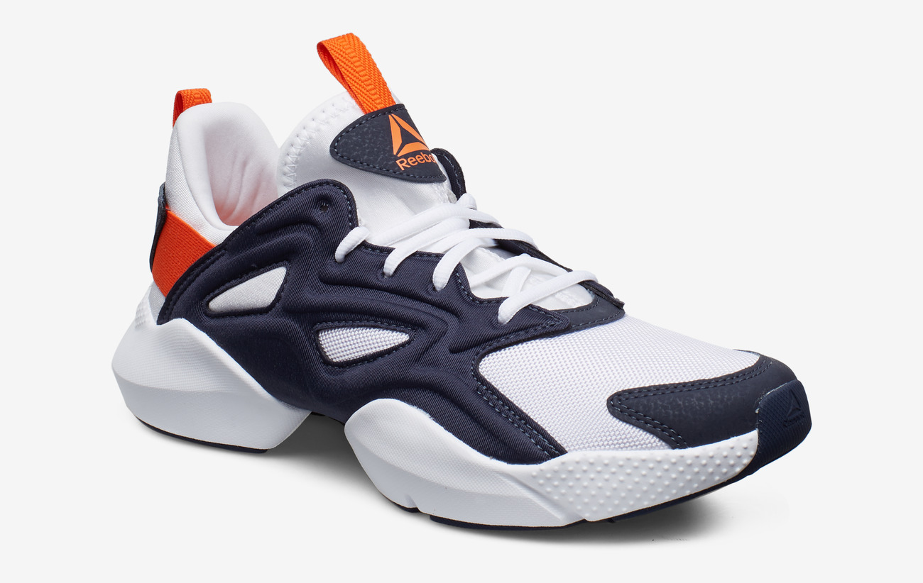 reebok squiggle shoes