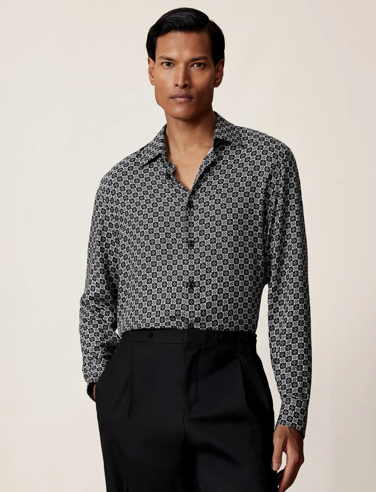 Reiss Nix, L, Black, Shirts > Pattern Shirts, Herre