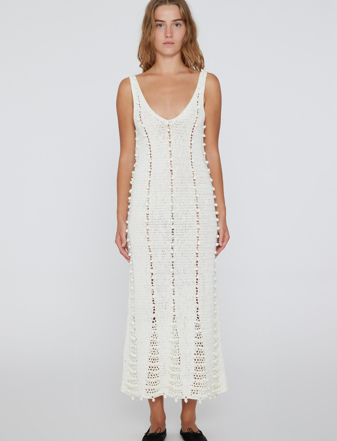 Crochet v 2025 neck dress