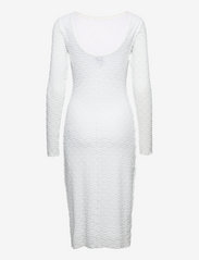 Résumé - LamarRS Dress - sukienki dopasowane - white - 1