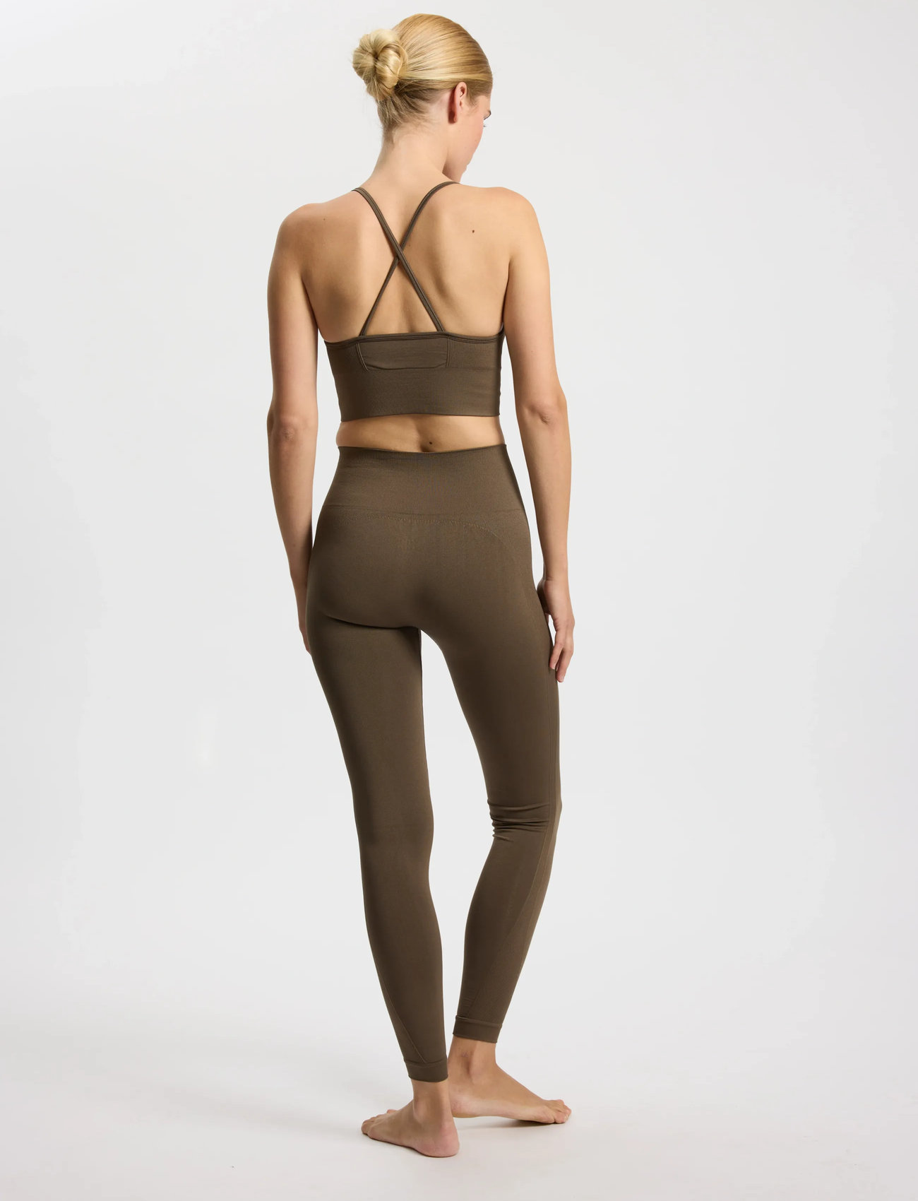 Rethinkit Studios Hella Seamless Legging, S/M, Brown, Løbetræningstights > Sømløse Tights, Dame