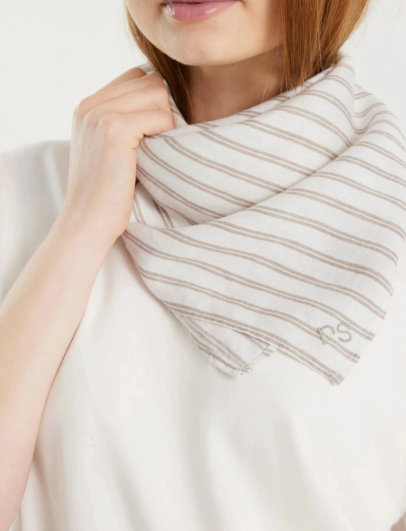 Rethinkit Studios Striped Scarf Pj, One Size, Grey, Sport Accessories > Sport Scarves & Neckwarmer, Dame