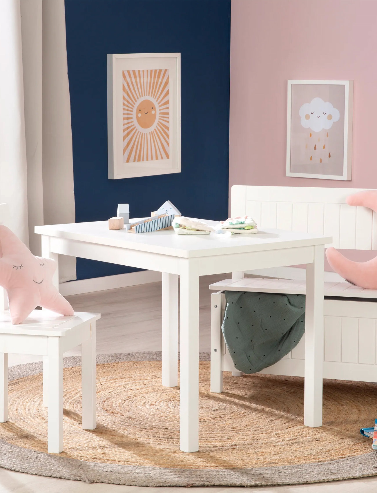 ROBA Wooden Children's Chair, One Size, White, Møbler > Stole Og Skamler, Børn