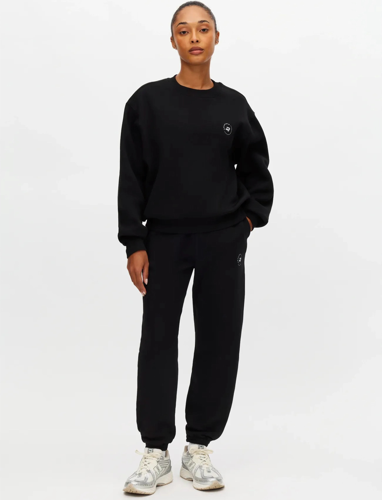 Röhnisch Base Sweatpants, XL, Black, Sport Pants > Sport Sweatpants, Dame