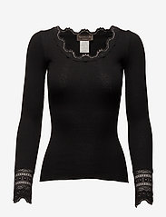 Silk t-shirt w/ lace - BLACK