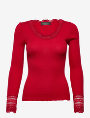 Silk t-shirt w/ lace - ROSE RED