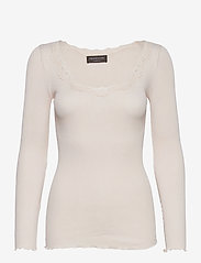 Silk t-shirt w/ lace - SOFT POWDER