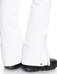 Roxy - BACKYARD PT - spodnie narciarskie - bright white - 8