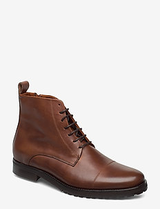 aldo clan cap toe boot