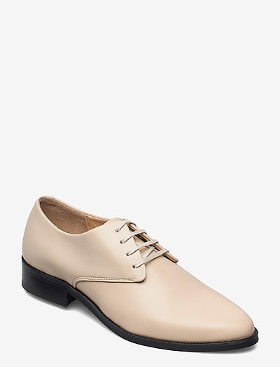 Royal RepubliQ Prime Derby Shoe 191 (Sand), (11.999,50 kr) | Large  selection of outlet-styles | Booztlet.com