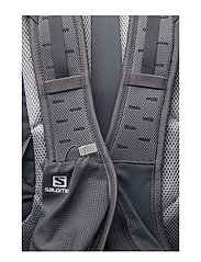 salomon day out
