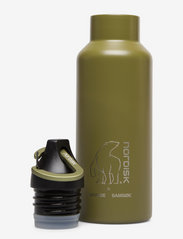 Samsøe Samsøe - Nordisk Drinking Bottle 500ML - butelki na wodę i butelki szklane - covert green - 1