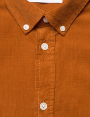 Samsøe Samsøe - Liam BX shirt 10504 - podstawowe koszulki - caramel cafe - 2