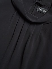 Crepe Satin Back - Prosa 