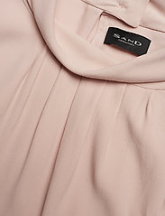 Crepe Satin Back - Prosa 