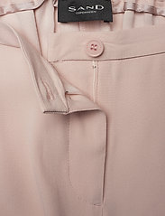 Crepe Satin Back - Sasha Flex 