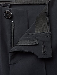 0624 - Arella Flared 