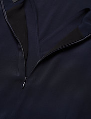 Crepe Satin Back - Whitney N/T 