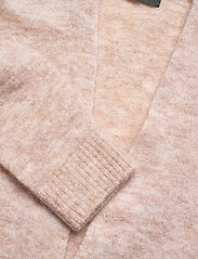 5066 - Marta Cardigan 