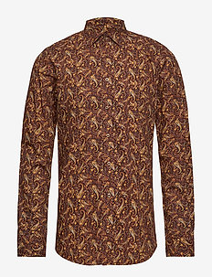 8208 - Iver - MEDIUM RED