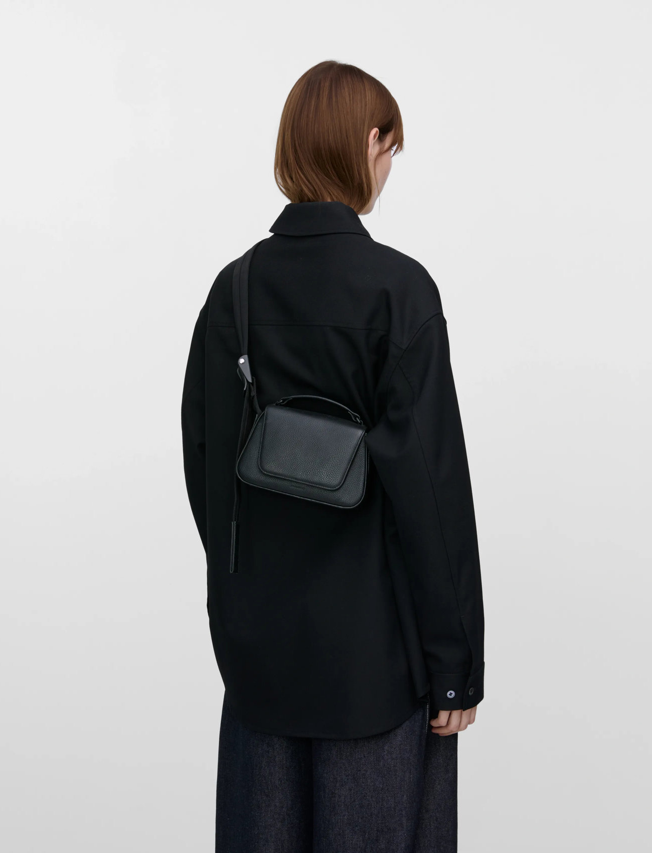 SANDQVIST Leather Handle Crossbody, One Size, Black, Tasker > Små Skuldertasker-Crossbody-Tasker, Dame