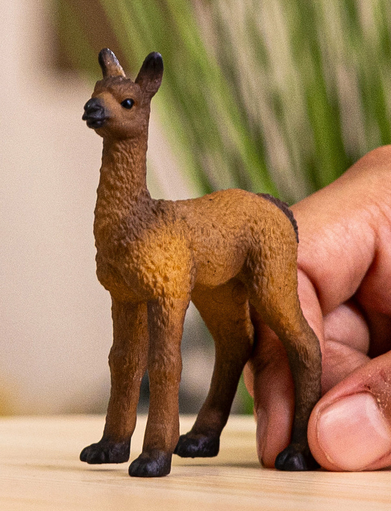 Schleich Schleich Llama Foal, One Size, Brown, Legesæt & Actionfigurer > Dyr, Børn