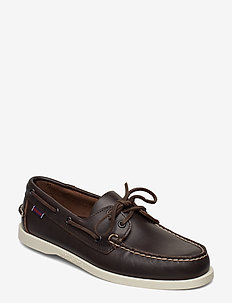 buy boat shoes online