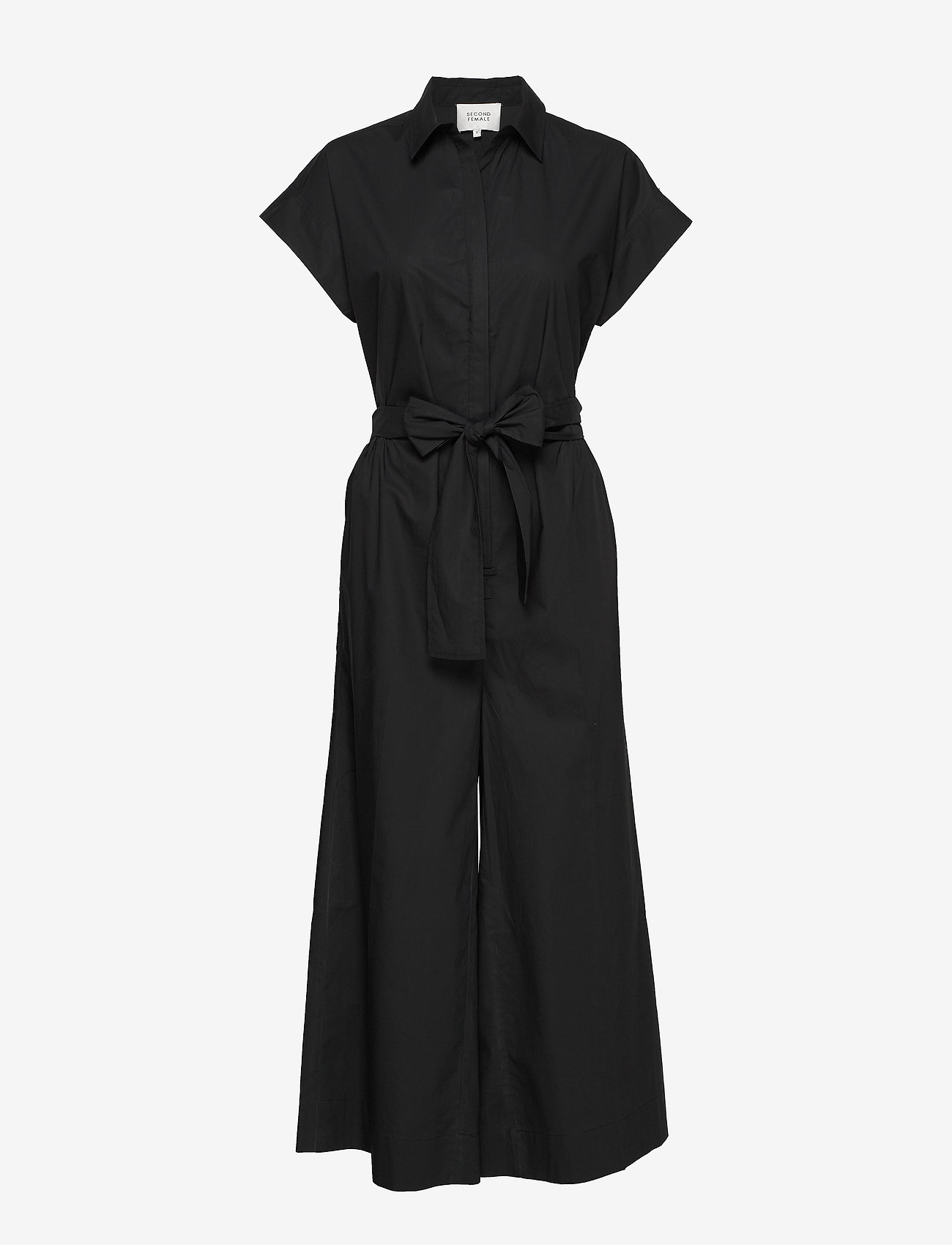 jumpsuit second female