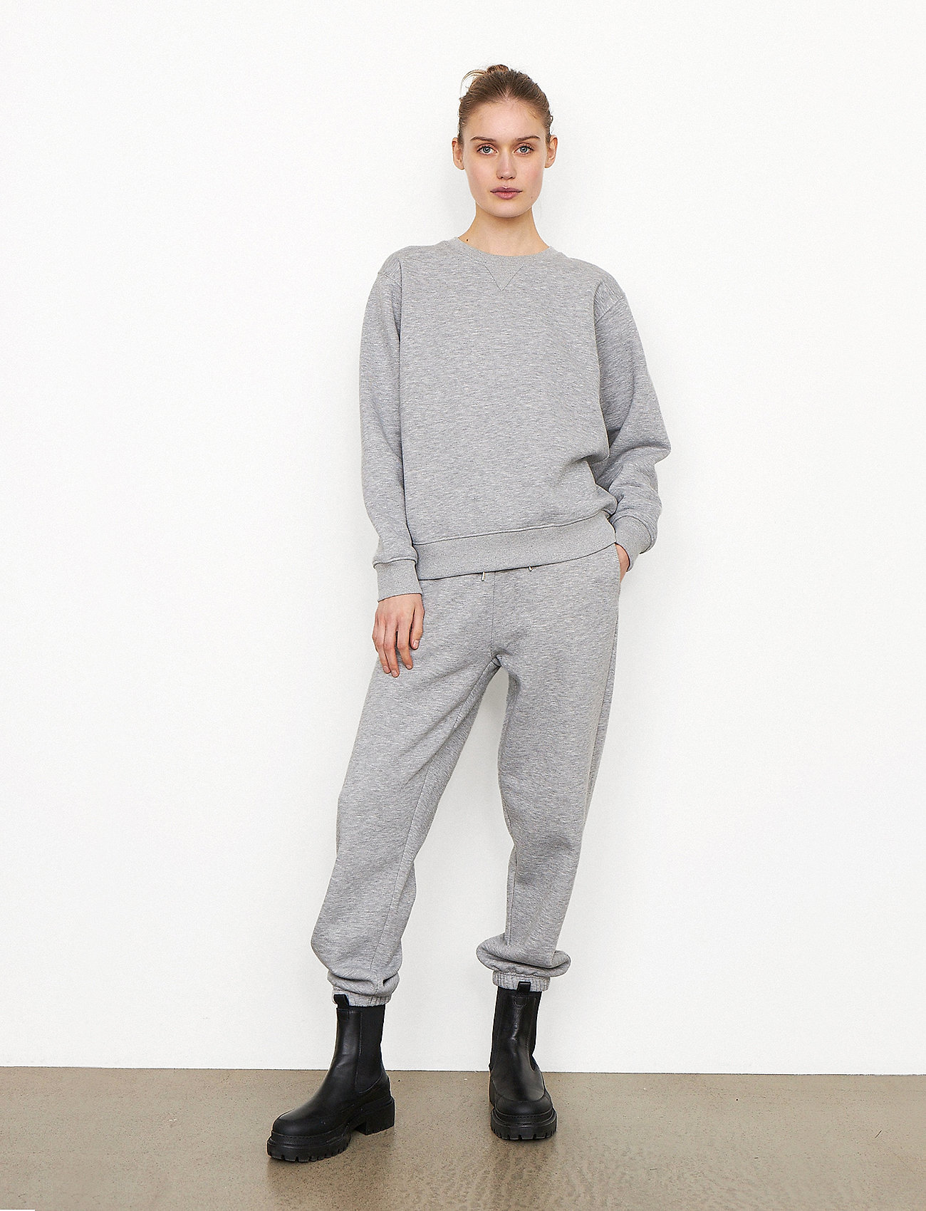 Second Female - Carmella Sweat Pants - sweatpants - grey melange - 0