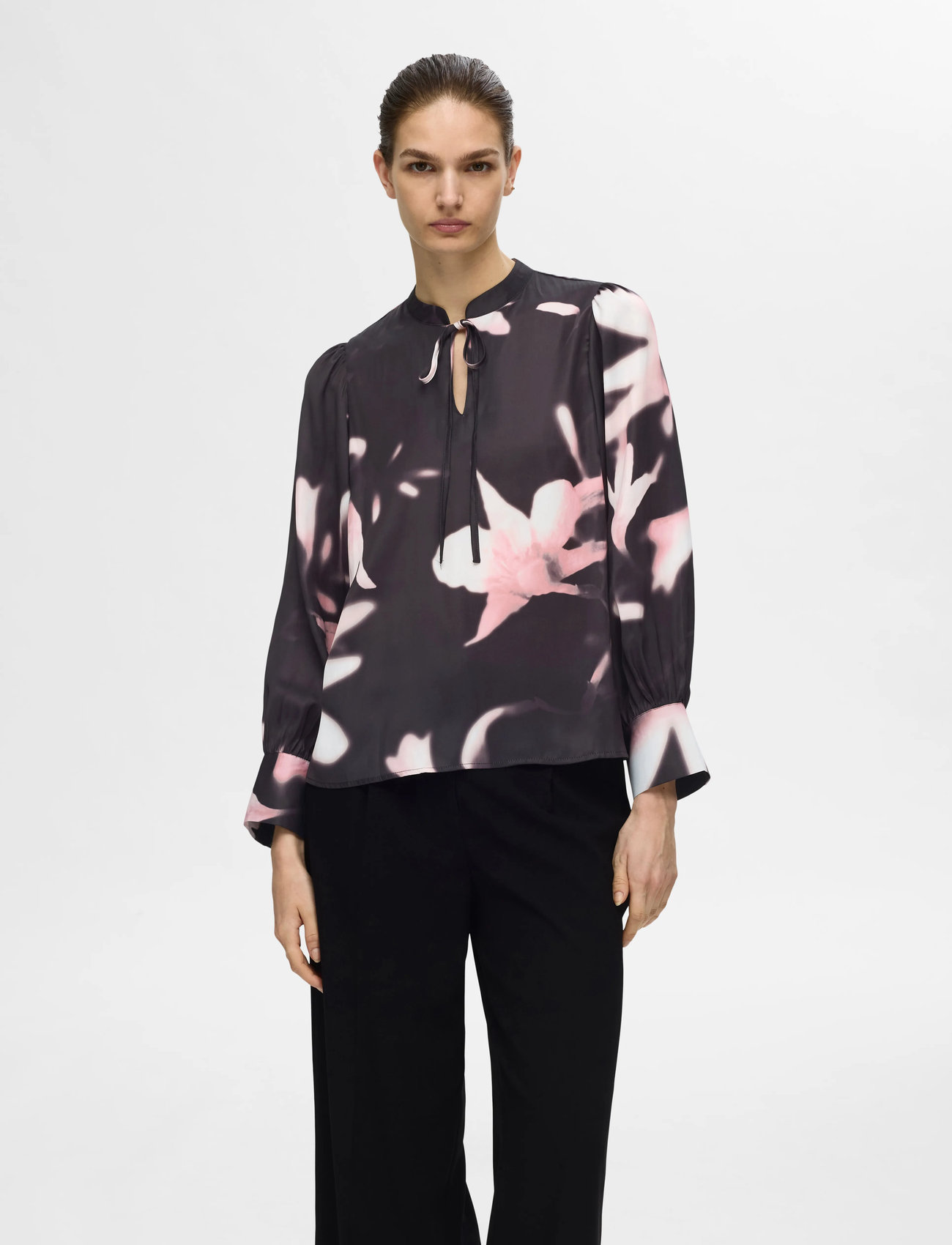 Selected Slfribelle Ls Aop Top B, 34, Black, Bluser > Langærmede, Dame