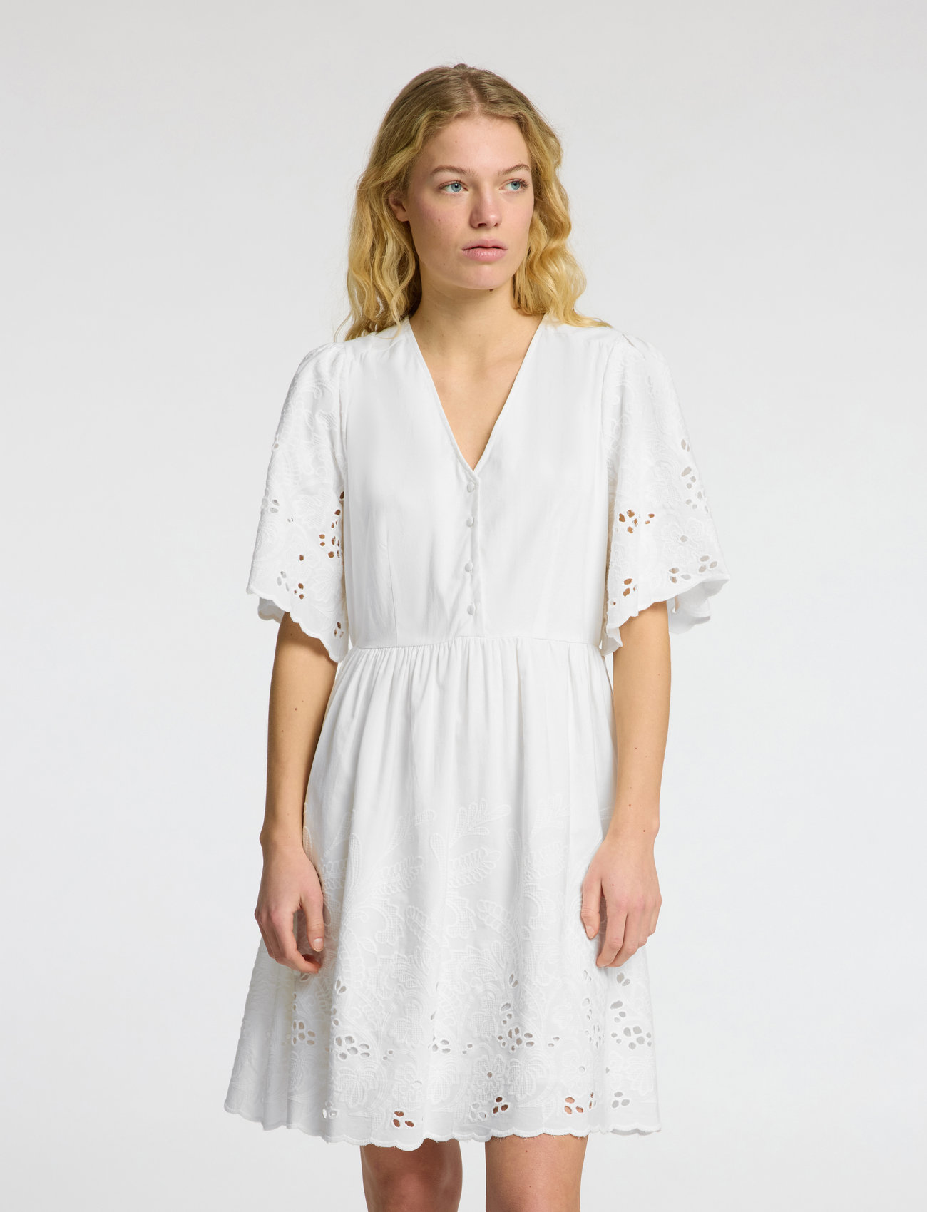 Selected Slfdahlia Ss Short Broderi Dress Noos, 38, White > Dresses, Dame