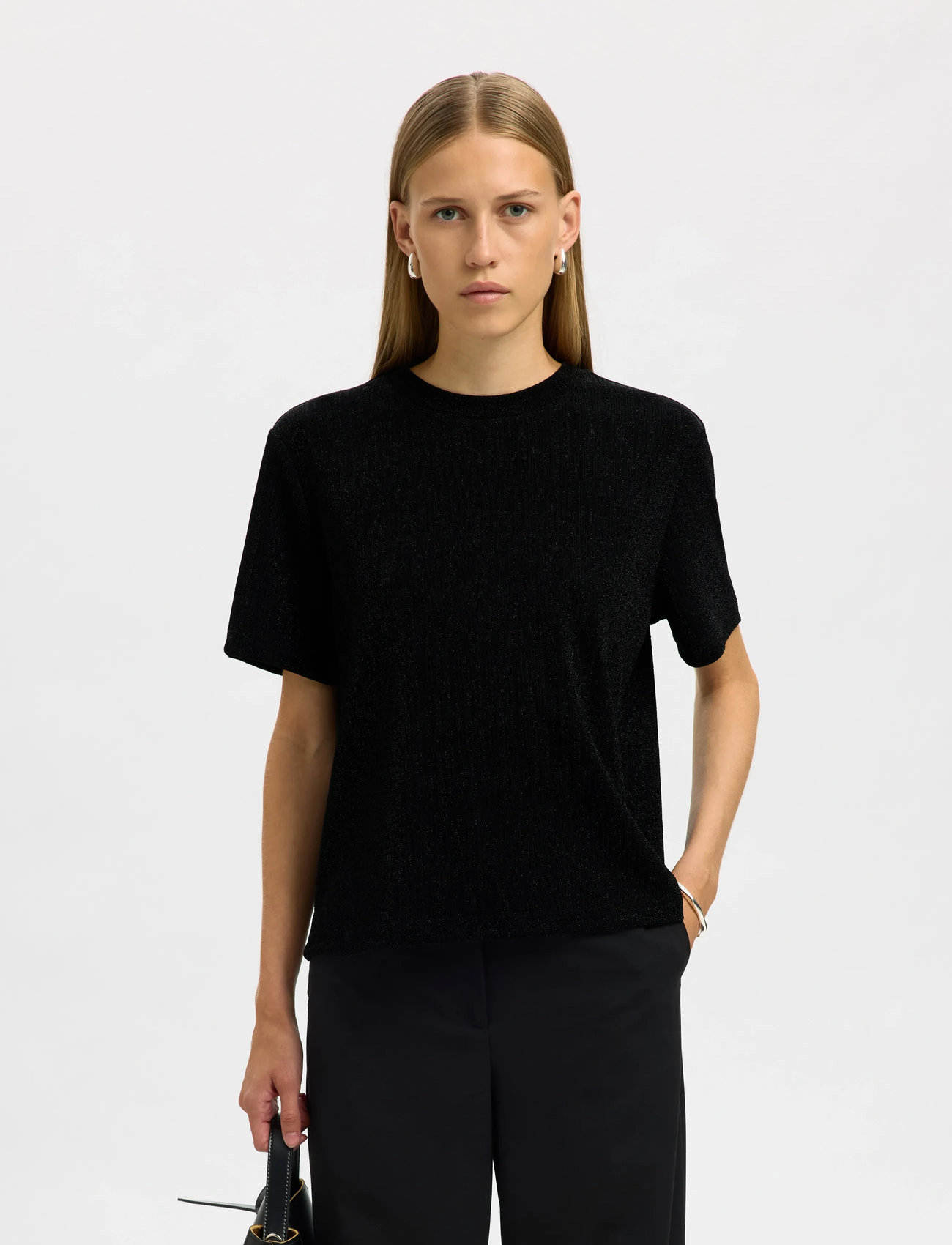 Selected Slfanja Boxy Tee, S, Black, T-Shirts & Toppe > Kortærmede, Dame