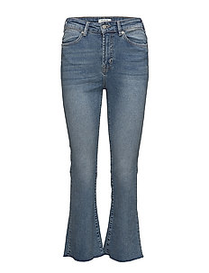boot leg jeans womens