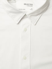 Selected Homme - SLHSLIMCHARLES-KNIT SHIRT LS B CAMP - linen shirts - white - 2