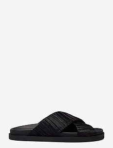 STB-IVY CROSS T - flade sandaler - black / black