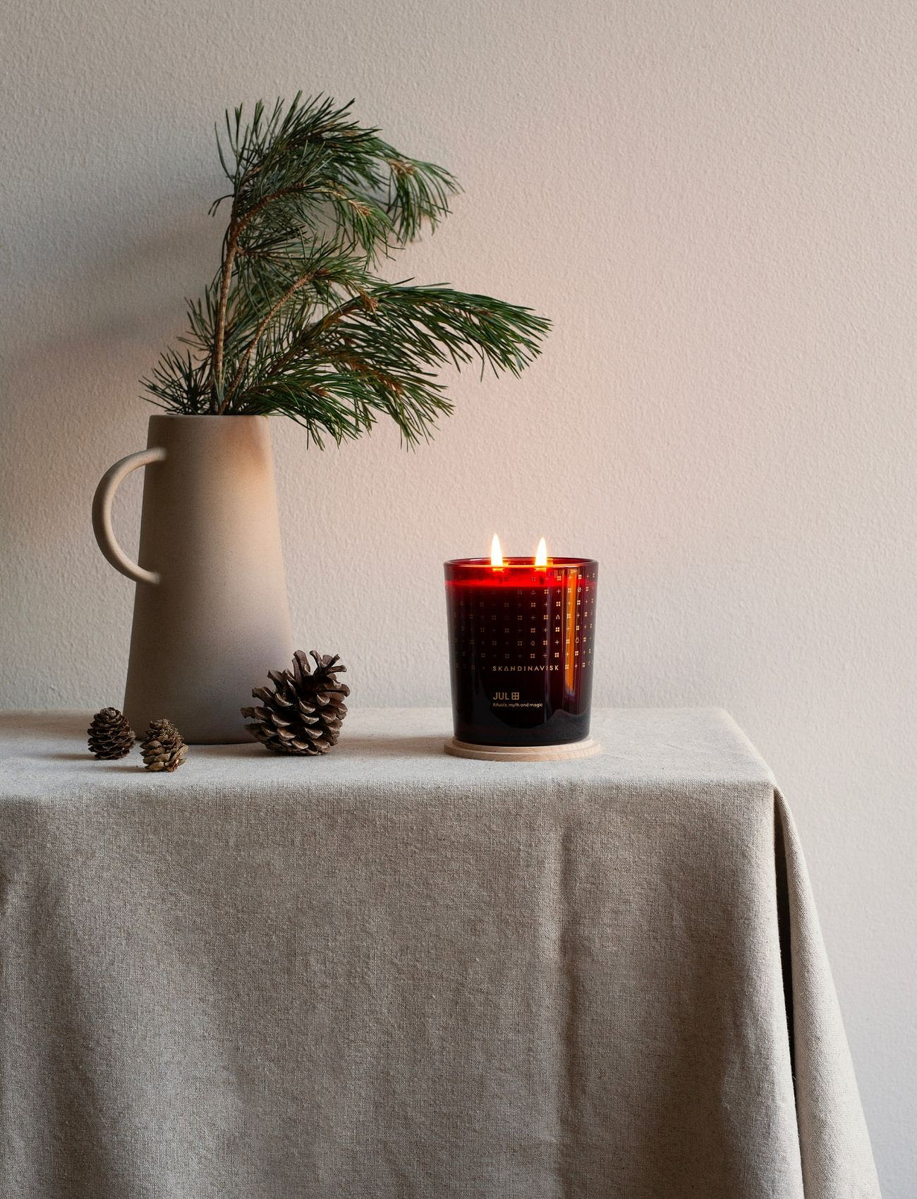 Skandinavisk Jul Special Edition 2-Wick Scented Candle 350G, 350 g, Red, Hjem > Duftlys, Dame