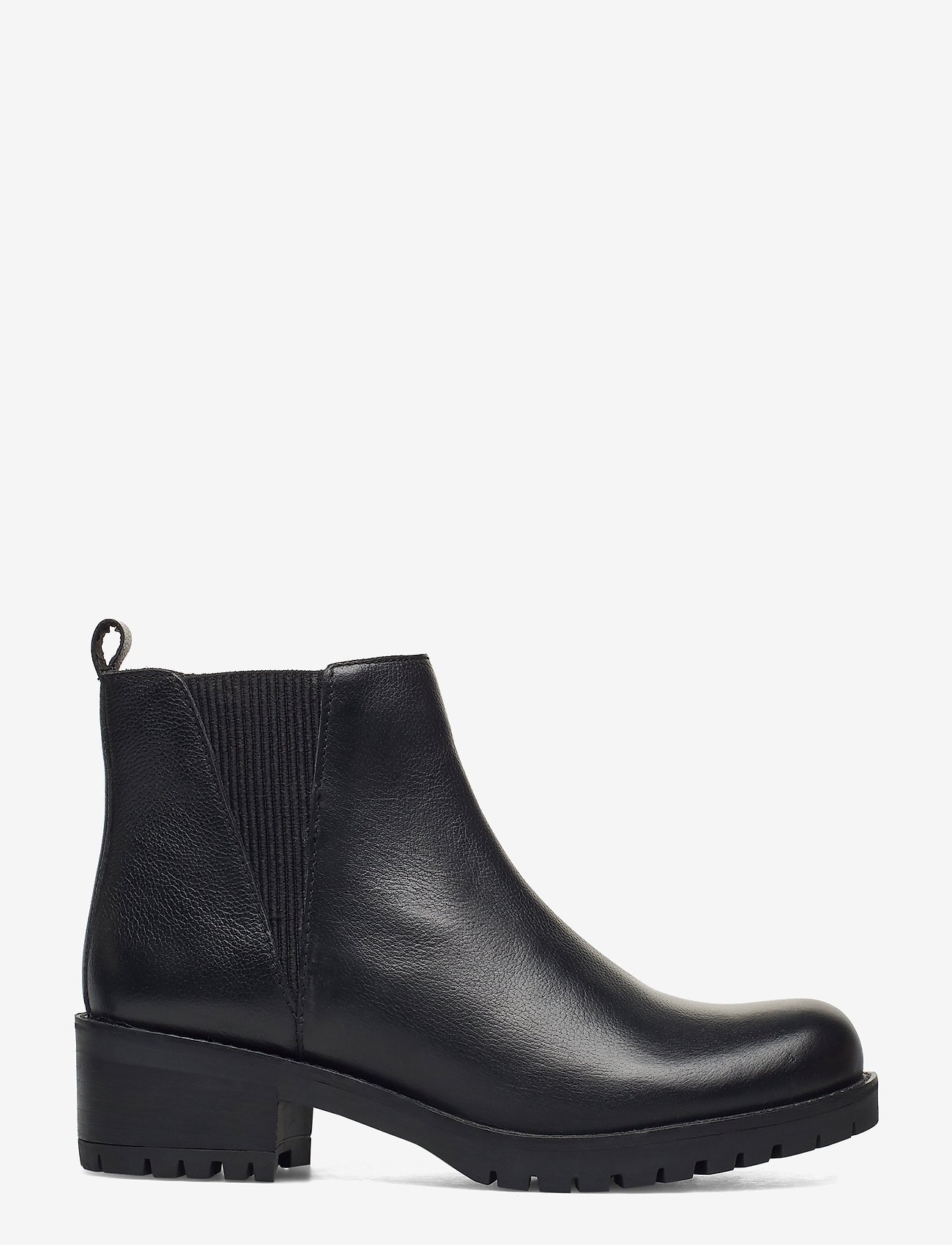 skechers lug nut boots