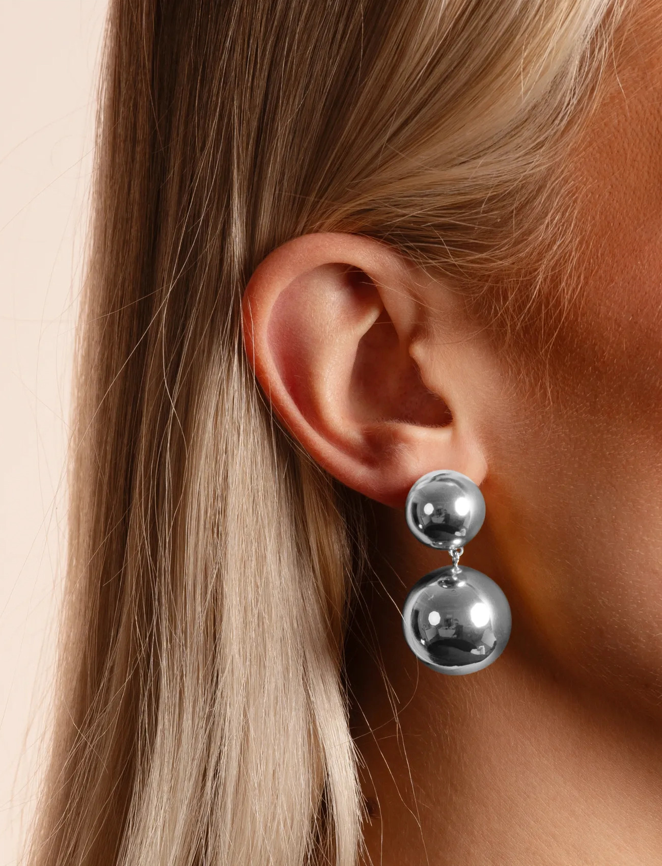 SNÖ of Sweden Bennet Double Ear Plain S-Onesize, One Size, Silver, Øreringe > Ørestikker, Dame