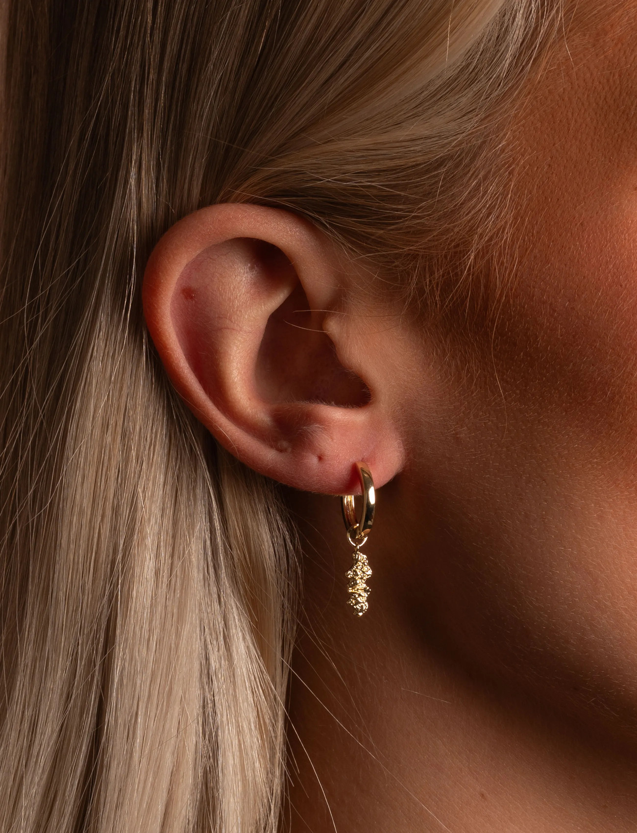 SNÖ of Sweden Cat Pendant Ring Ear Plain G-Onesize, One Size, Gold, Øreringe > Creoler, Dame
