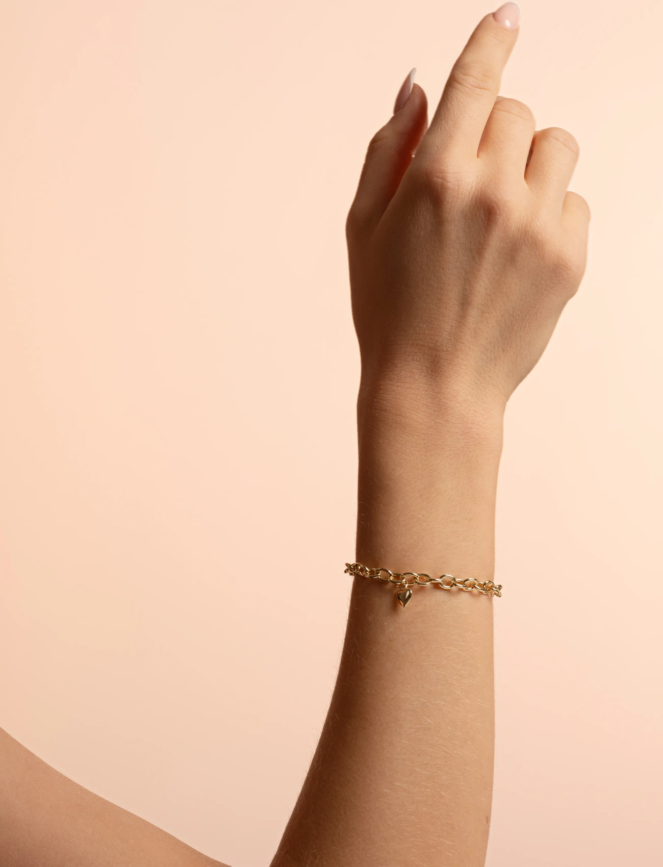 SNÖ of Sweden Cute Plain Brace Plain G-Onesize, One Size, Gold, Armbånd > Kædearmbånd, Dame