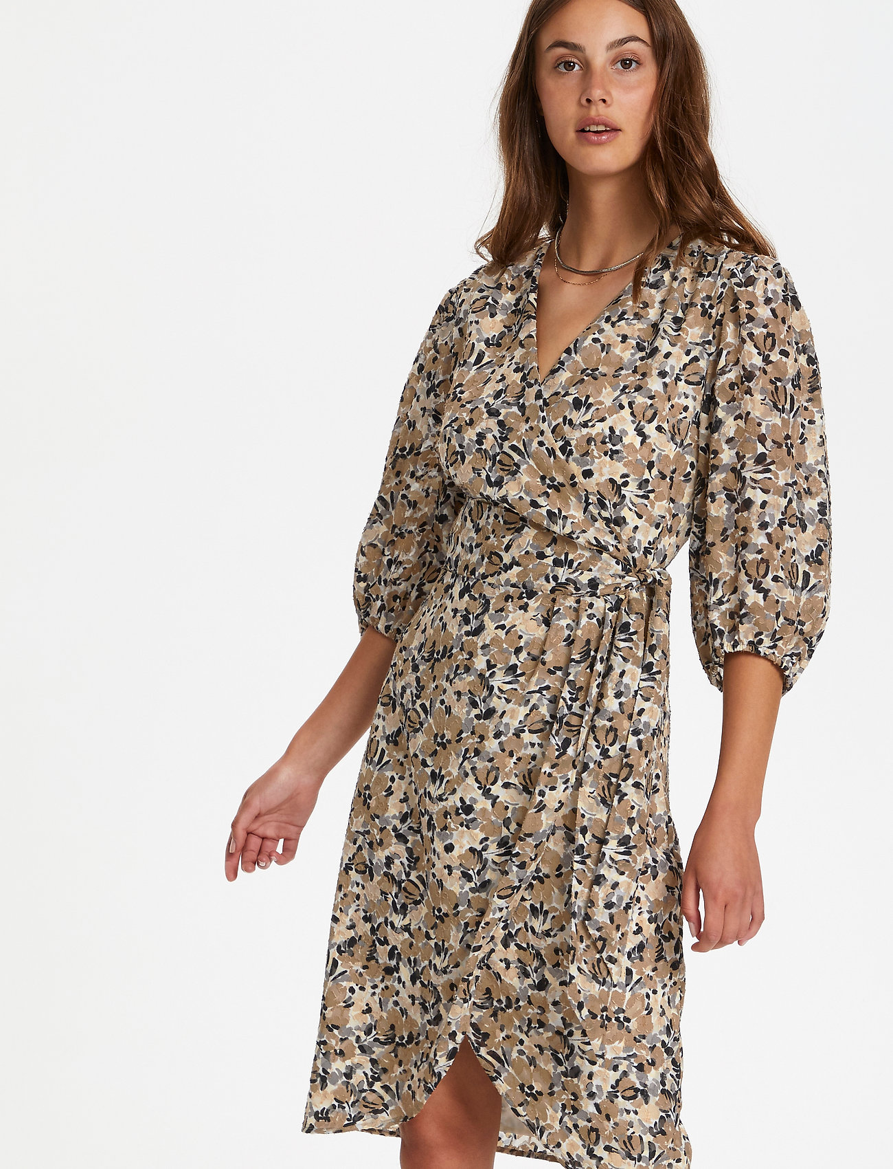 Soaked in Luxury Slmelrose Wrap Dress (Multifloral Print Ermine) - 480 