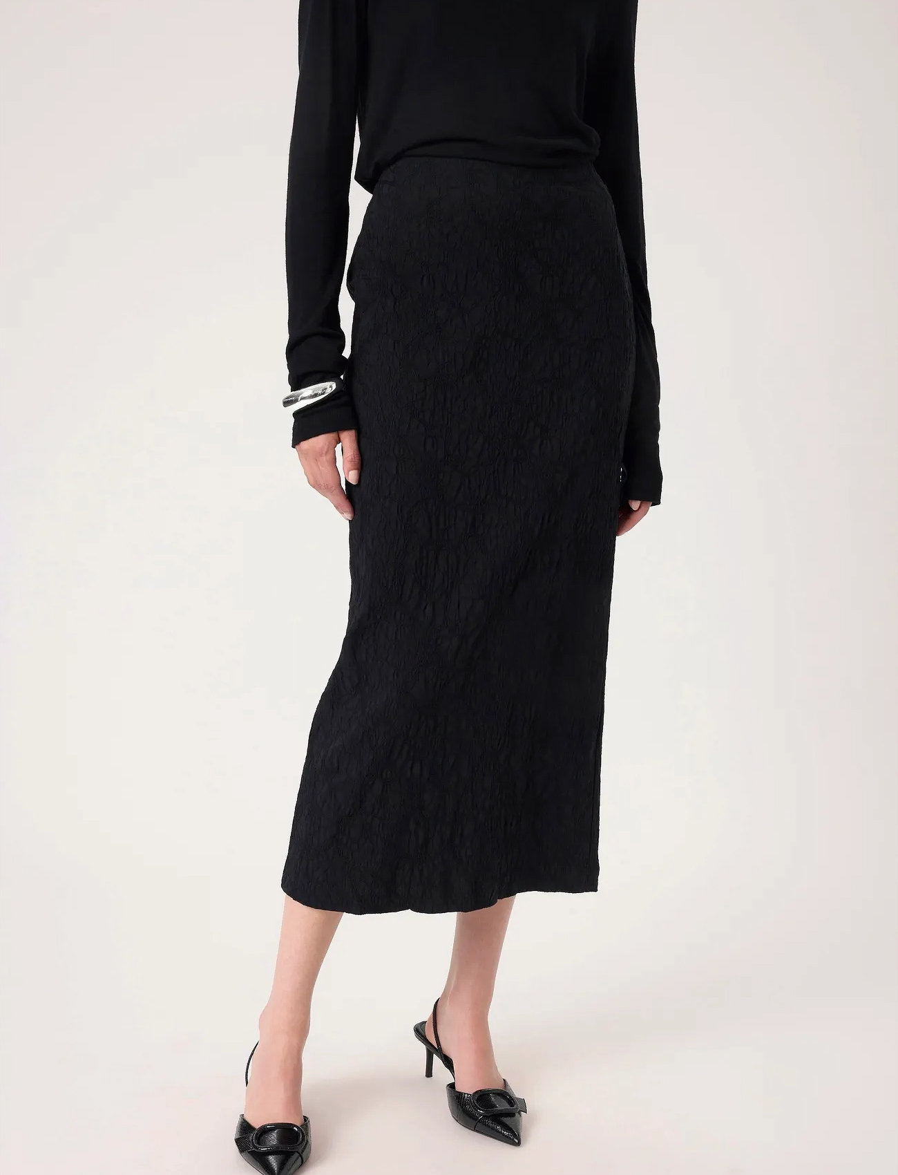 Soaked in Luxury Slmaybel Xala Pencil Skirt, S, Black, Nederdele > Knælange Og Midi Nederdele, Dame