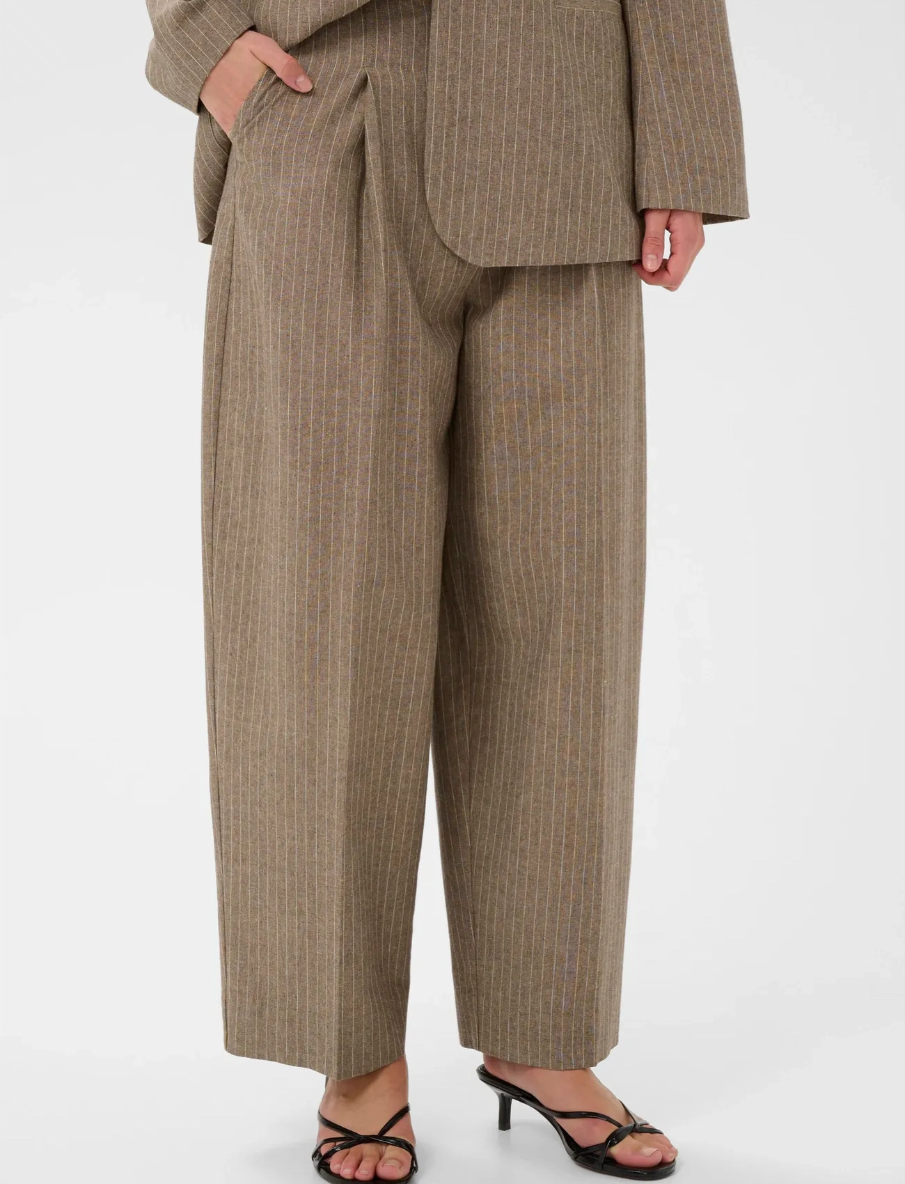 Soaked in Luxury Slginevra Pants, XL, Brown, Trousers > Barrel Trousers, Dame