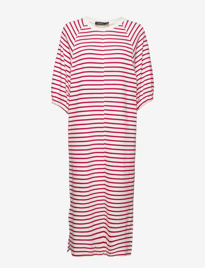 T-shirt Dresses | Trendy collections 