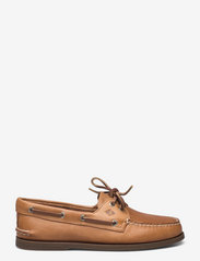 sperry nutmeg