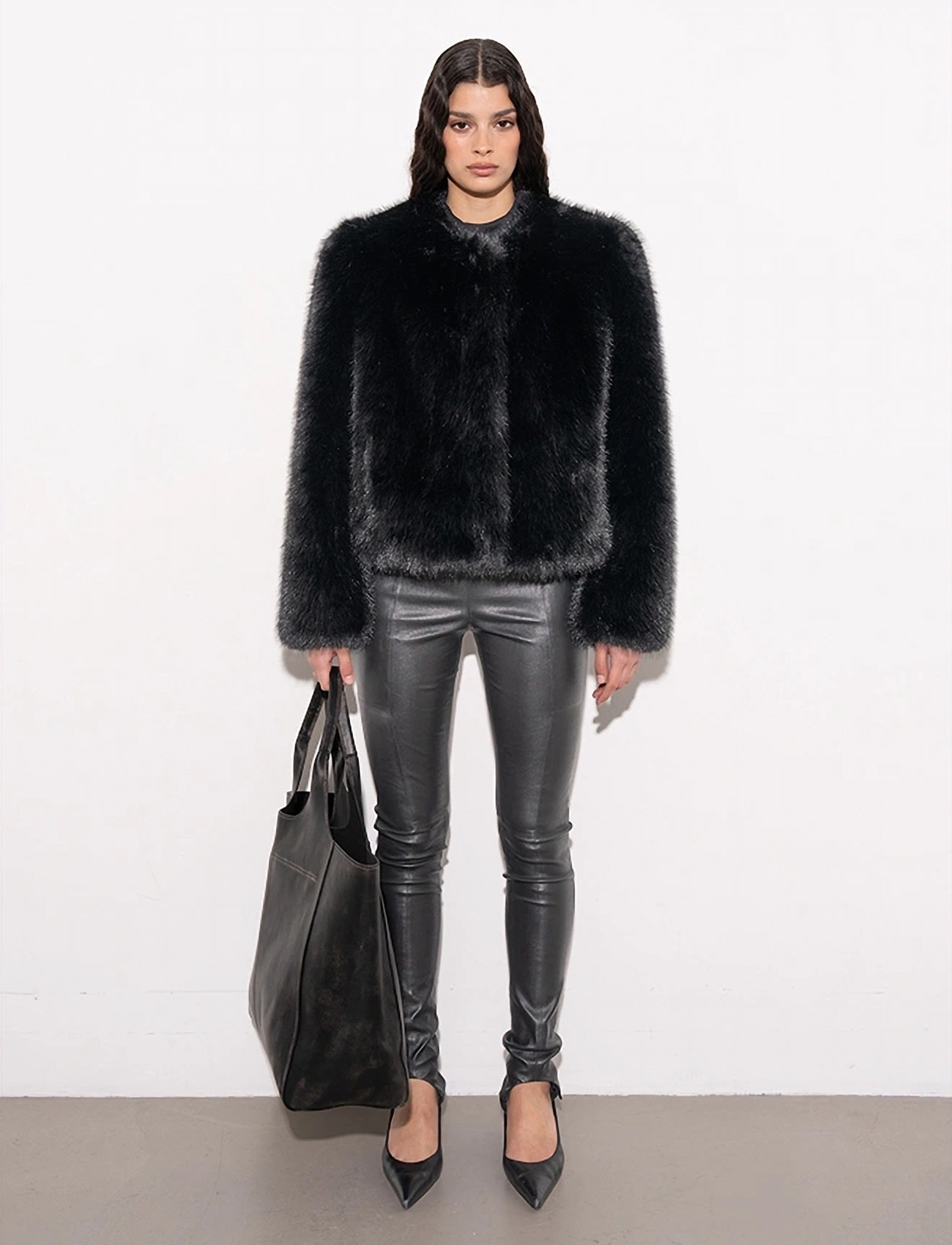 Stand Studio Sadie Cropped Jacket, 40, Black, Overtøj > Imiteret Pels, Dame