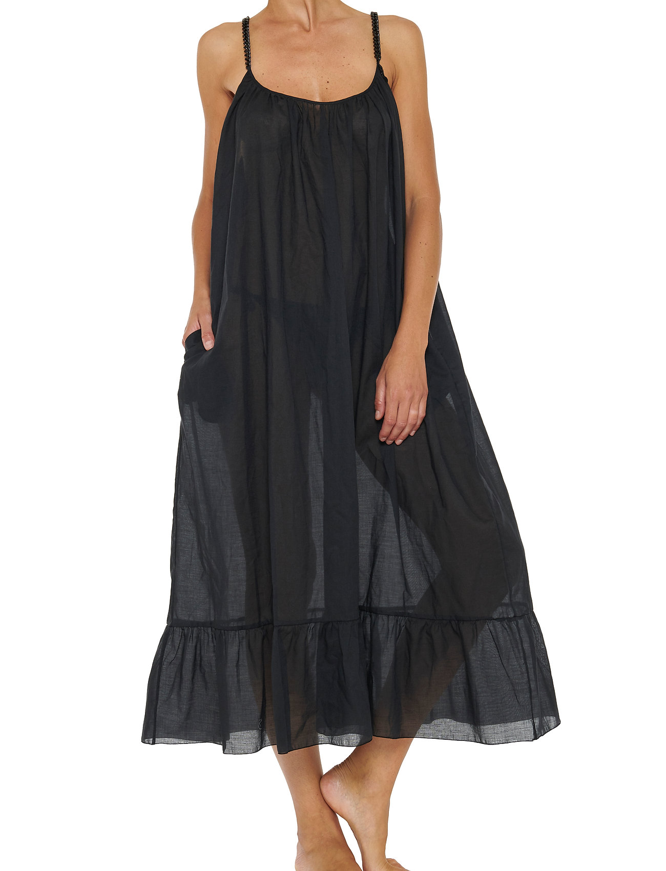 maxi dress iconic